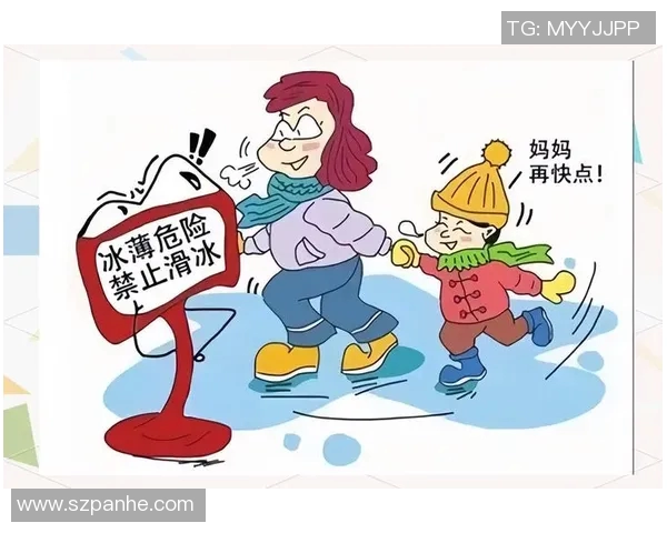 提高泳池安全意识预防溺水事故加强儿童与老人群体防护措施