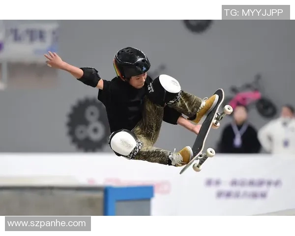 武汉街舞队在世界滑板锦标赛中以100分稳居积分榜首位